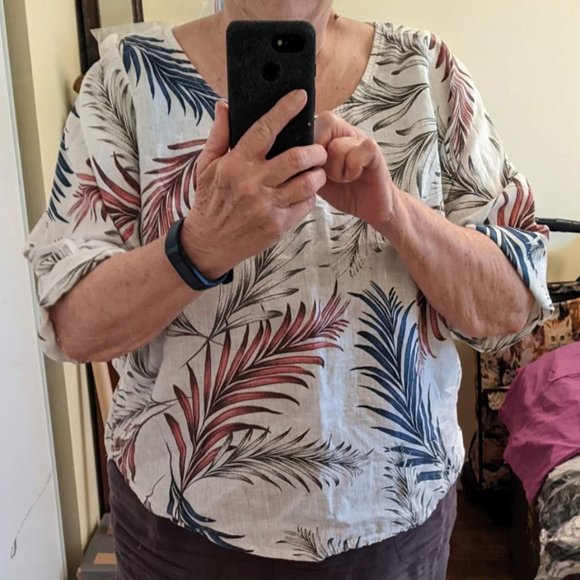 Italian Linen Women's Leaf PatternTop 2X - Picture 5 of 5